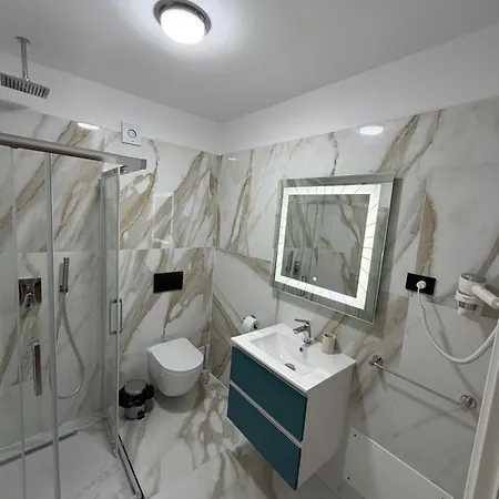 Aqua By The Sea White Titanic شقة *
