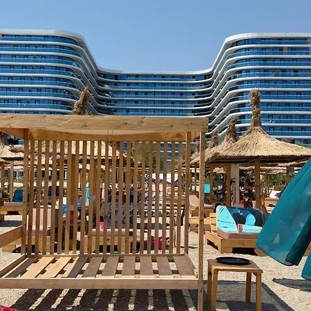 Aqua By The Sea White Titanic